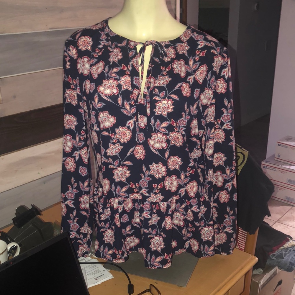 H&M floral Lightweight Blouse - Medium